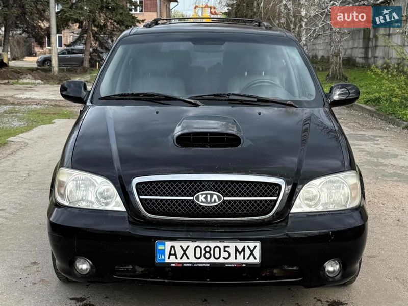 Kia Carnival 2003