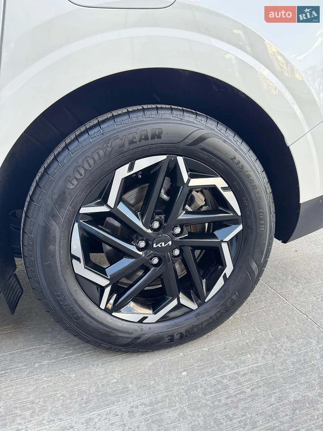 2024 Kia Carnival - мініатюра 32