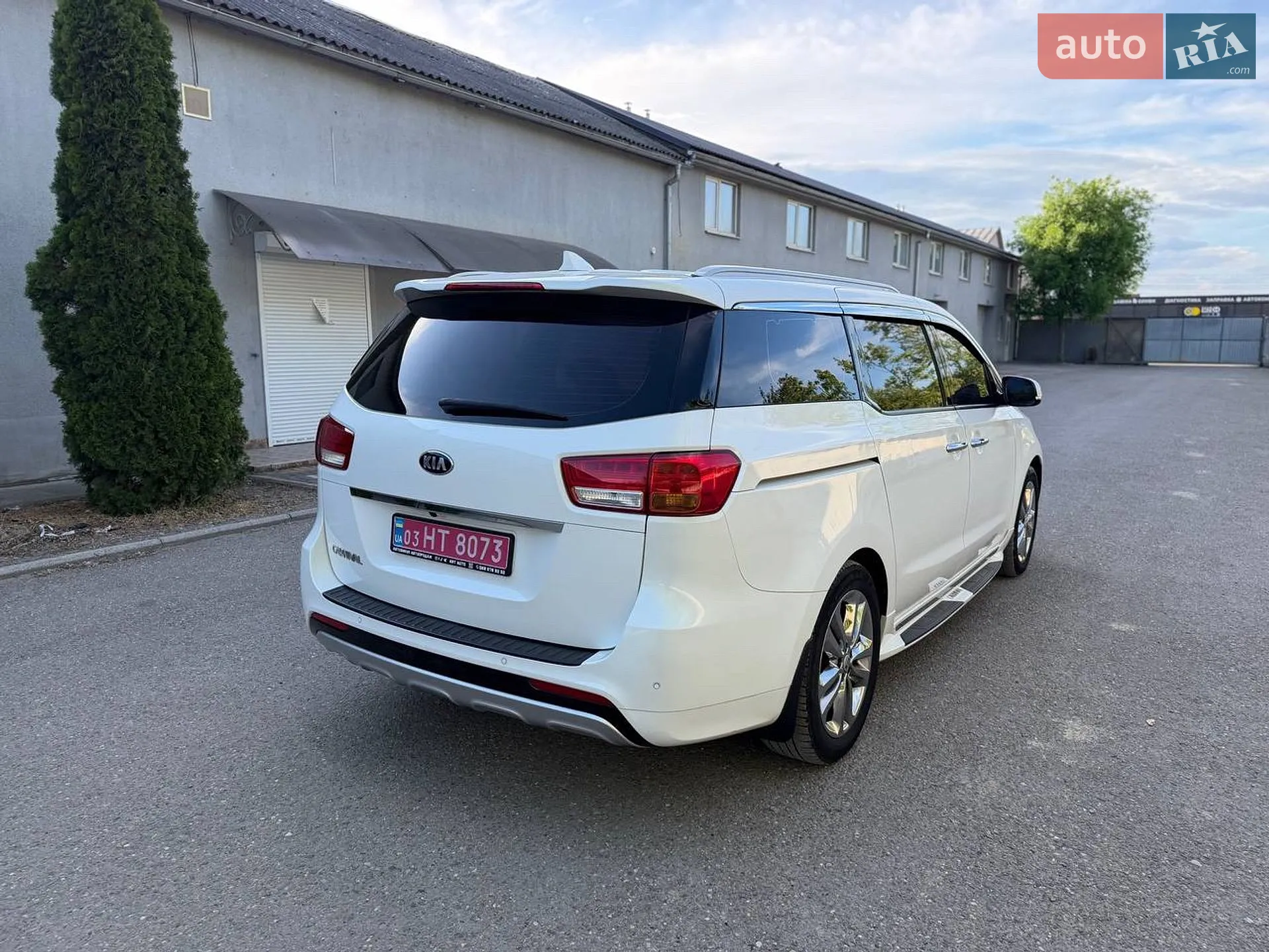 2017 Kia Carnival - мініатюра 5