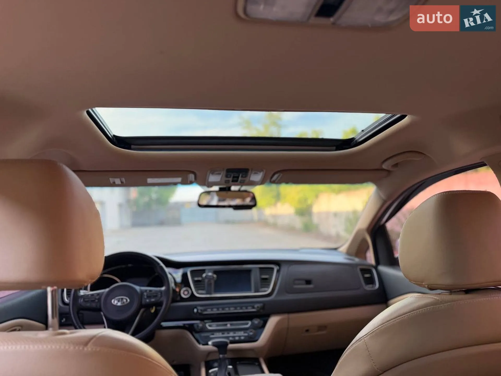 2017 Kia Carnival - мініатюра 20