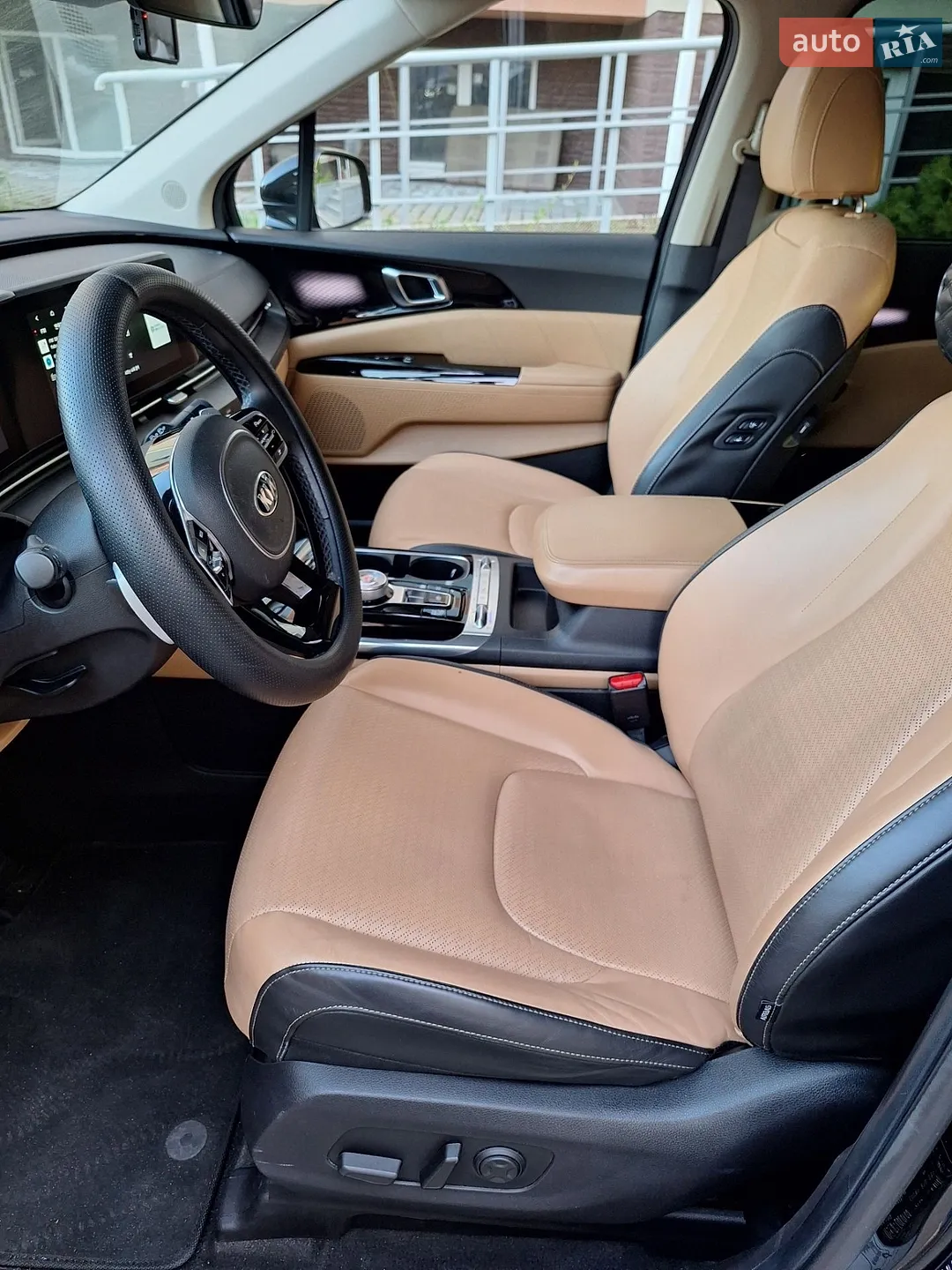 2020 Kia Carnival - мініатюра 16