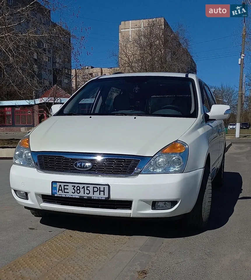 2011 Kia Carnival - мініатюра 7