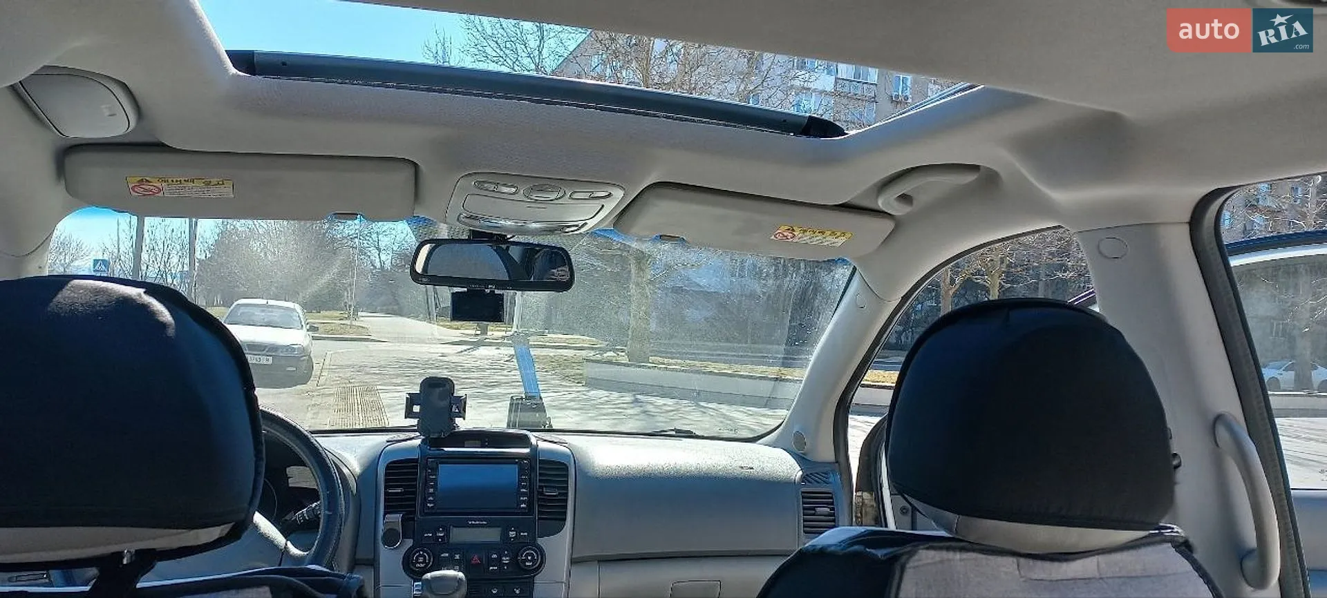 2011 Kia Carnival - мініатюра 9