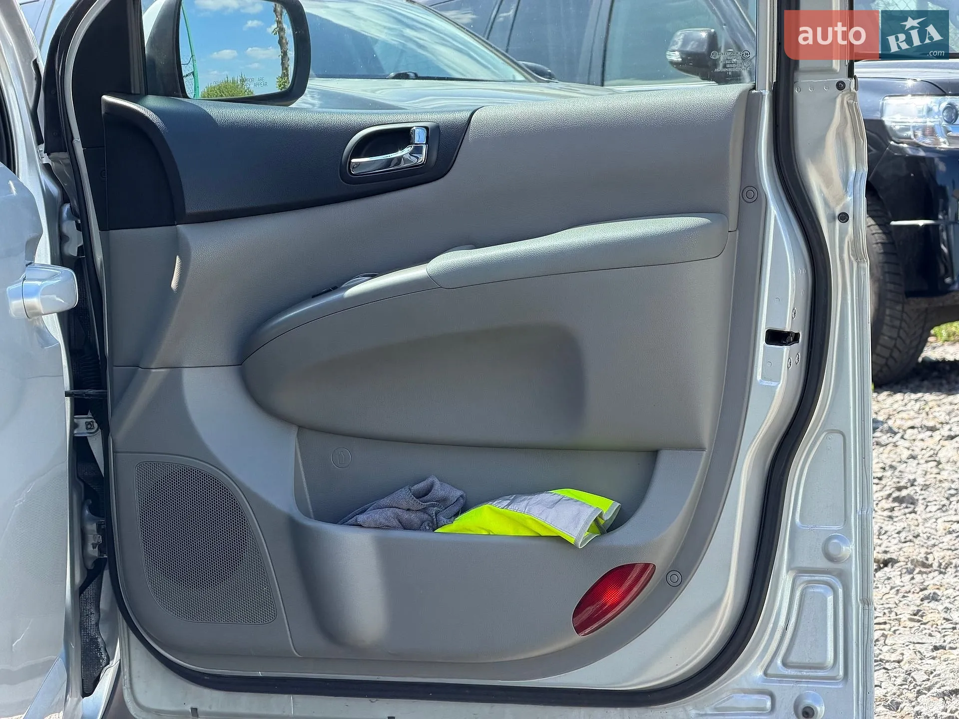 2012 Kia Carnival - мініатюра 28