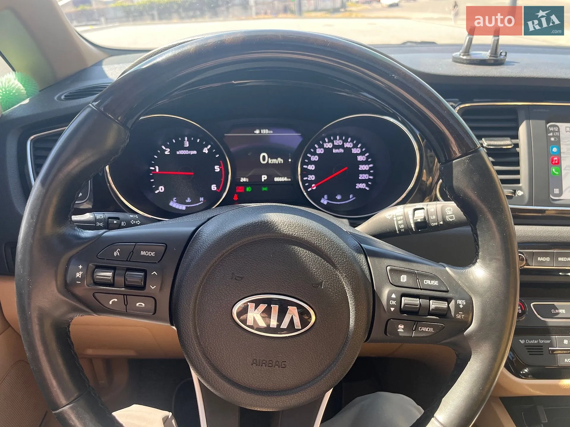 2018 Kia Carnival - мініатюра 12