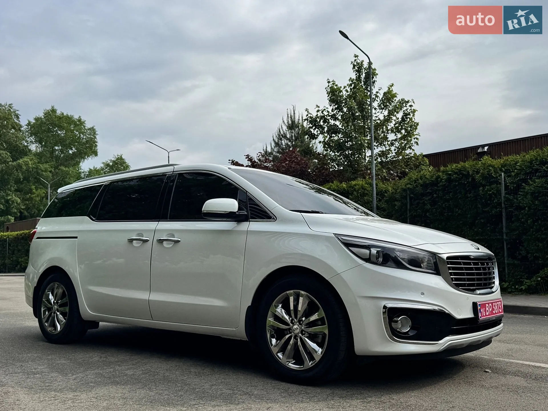 2018 Kia Carnival - мініатюра 2