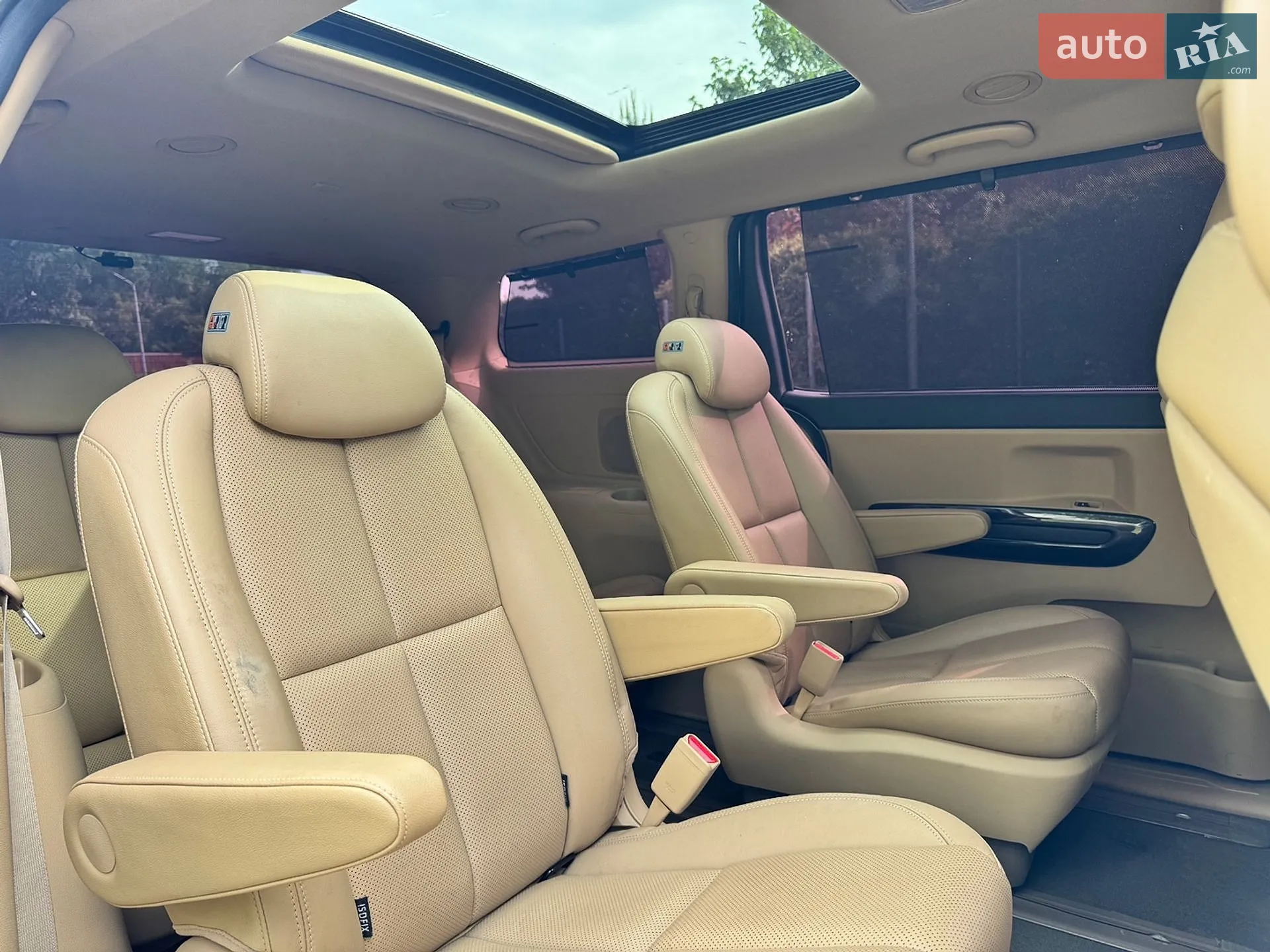 2018 Kia Carnival - мініатюра 17