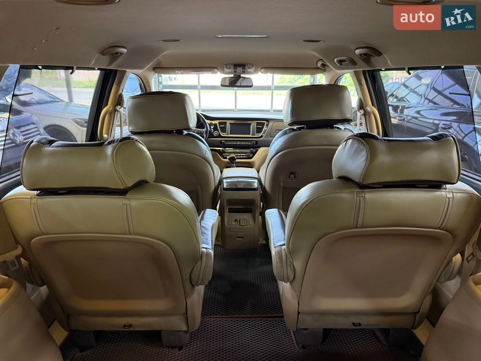 2014 Kia Carnival - мініатюра 40