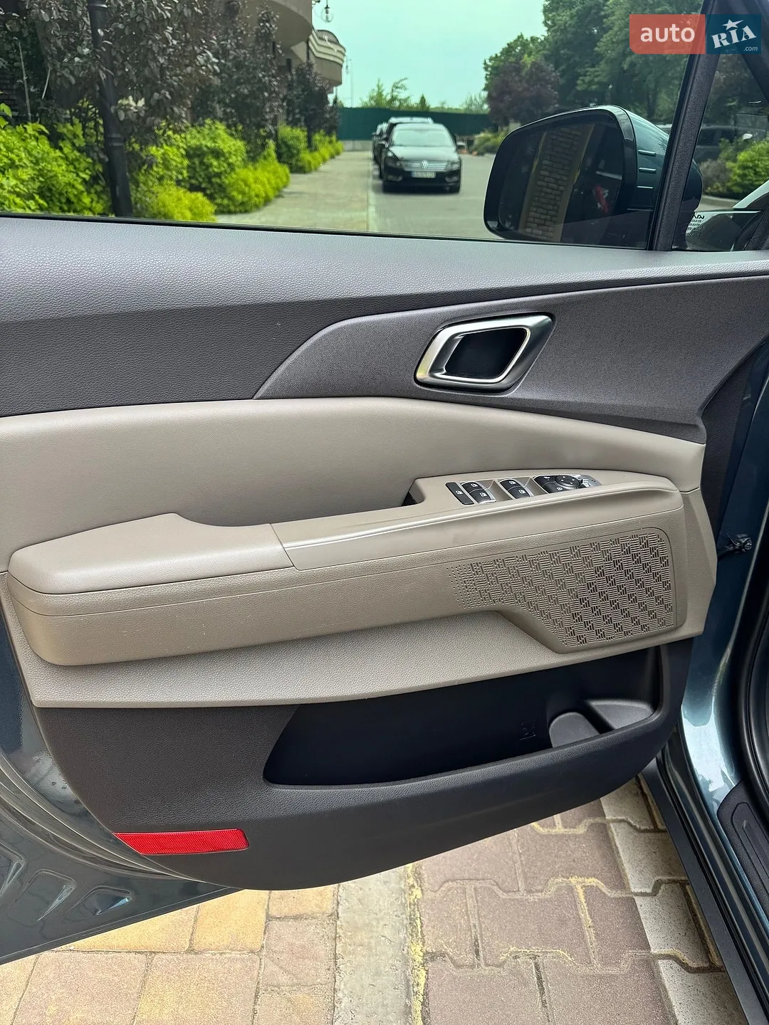 2024 Kia Carnival - мініатюра 57