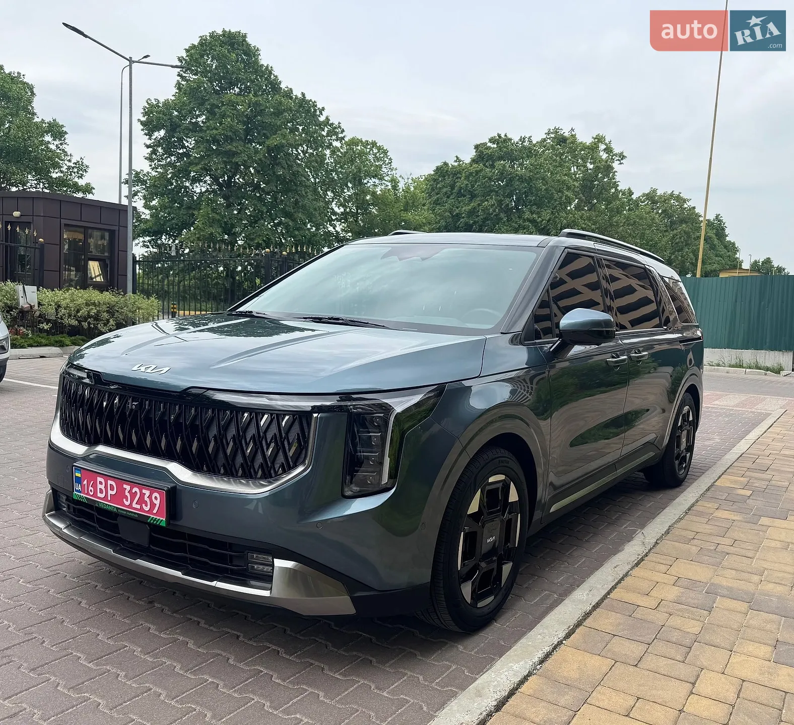 2024 Kia Carnival - мініатюра 13