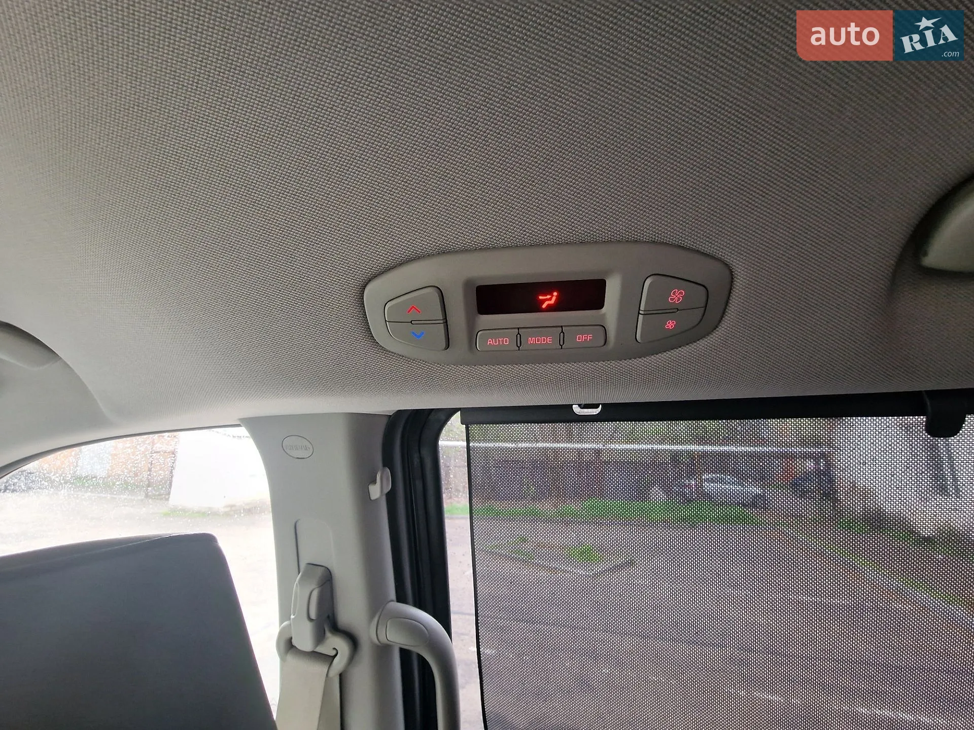 2018 Kia Carnival - мініатюра 40