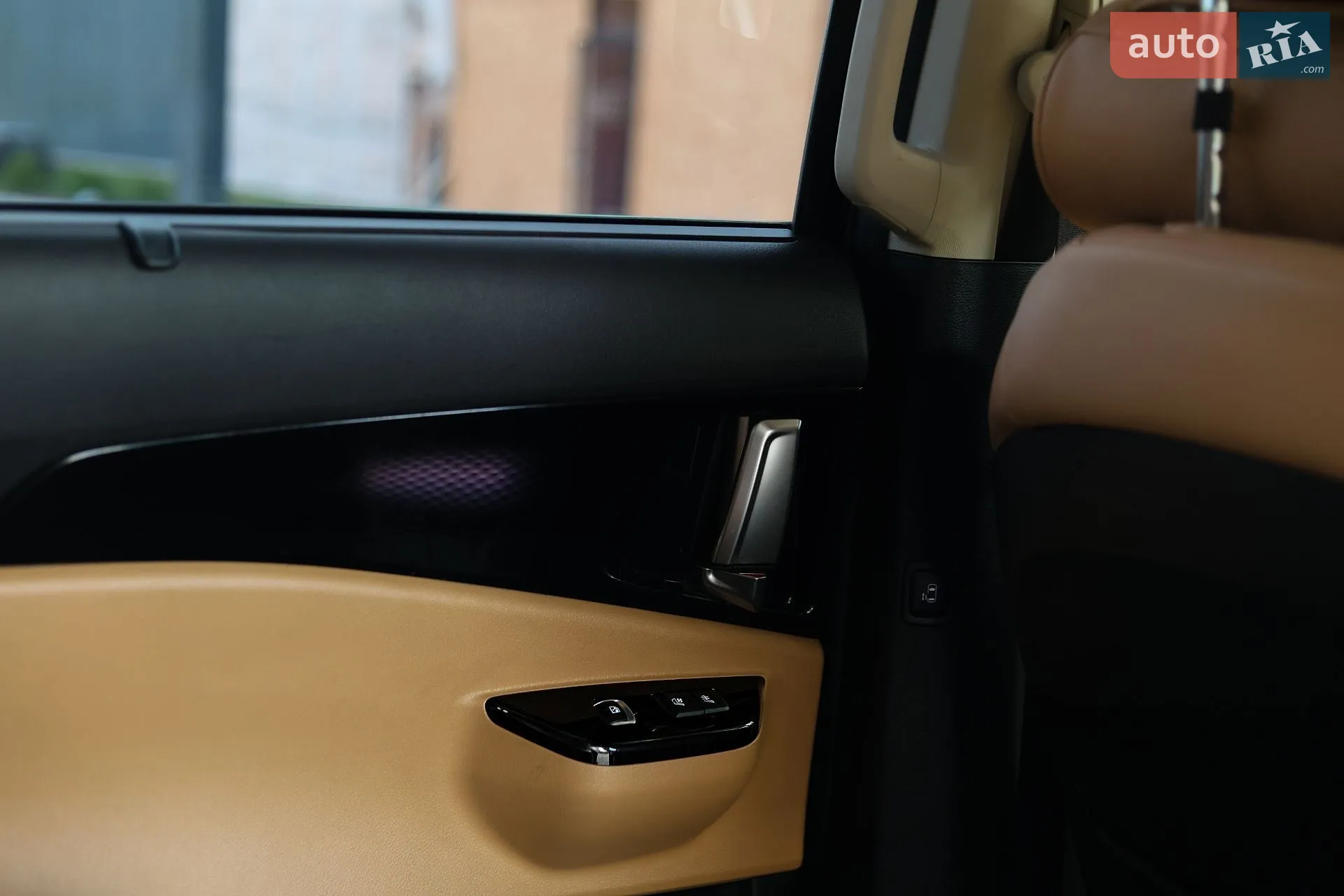2021 Kia Carnival - мініатюра 6