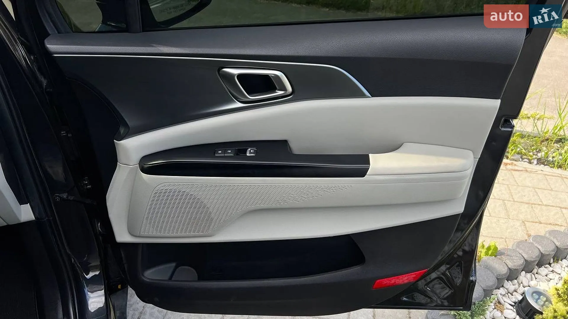 2023 Kia Carnival - мініатюра 29