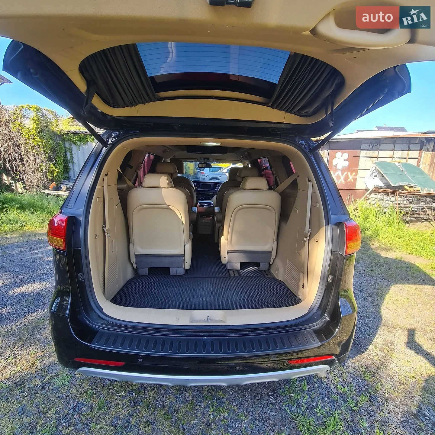 2014 Kia Carnival - мініатюра 15