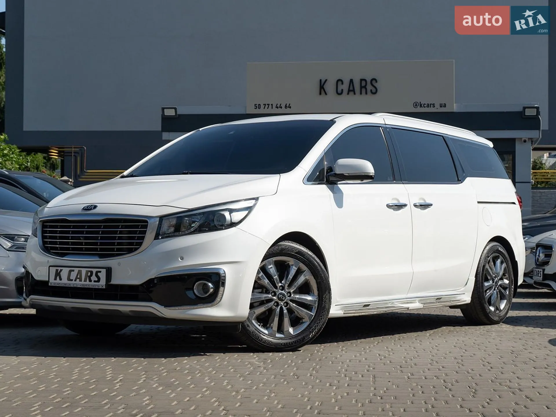 2014 Kia Carnival - мініатюра 5