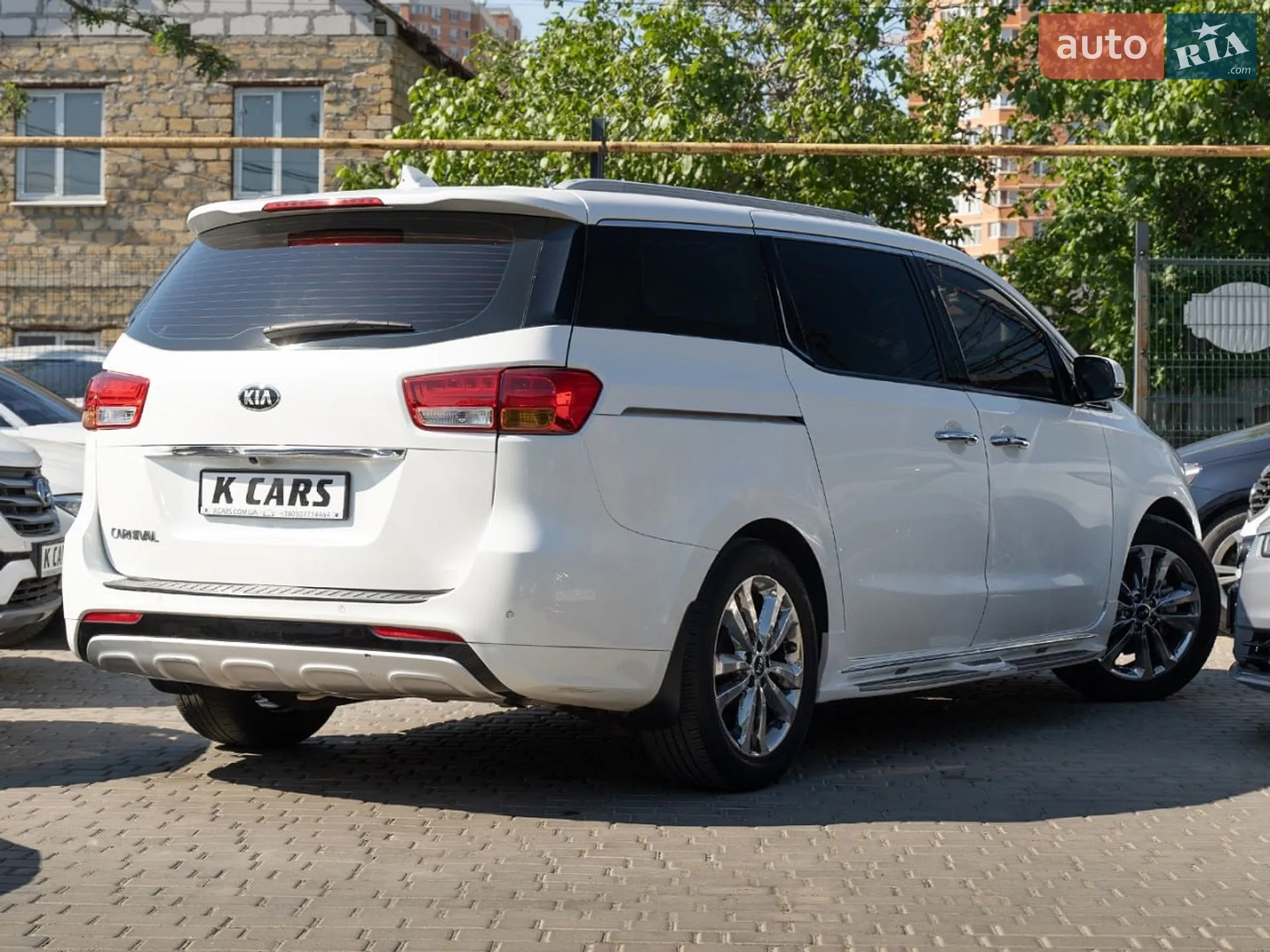 2014 Kia Carnival - мініатюра 11