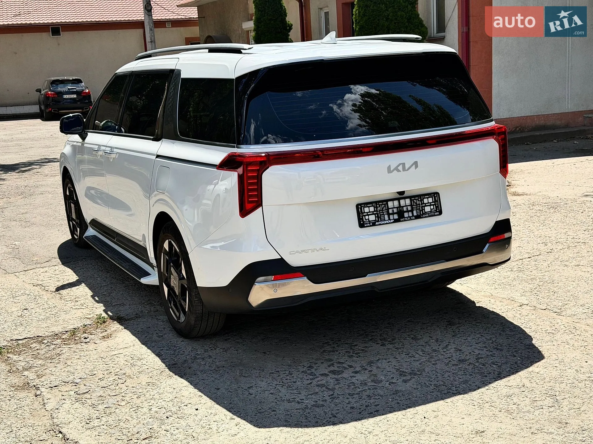 2024 Kia Carnival - мініатюра 2