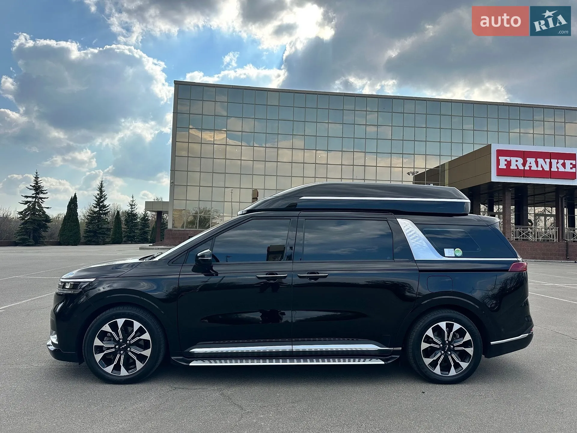 2021 Kia Carnival - мініатюра 4
