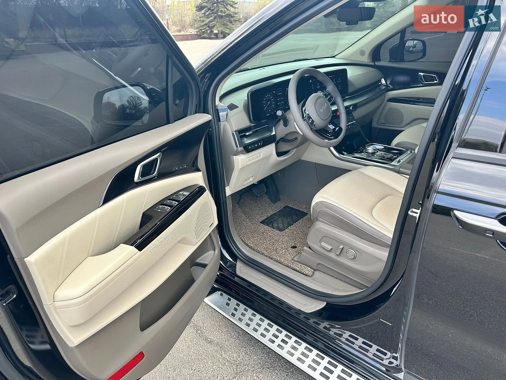2021 Kia Carnival - мініатюра 10