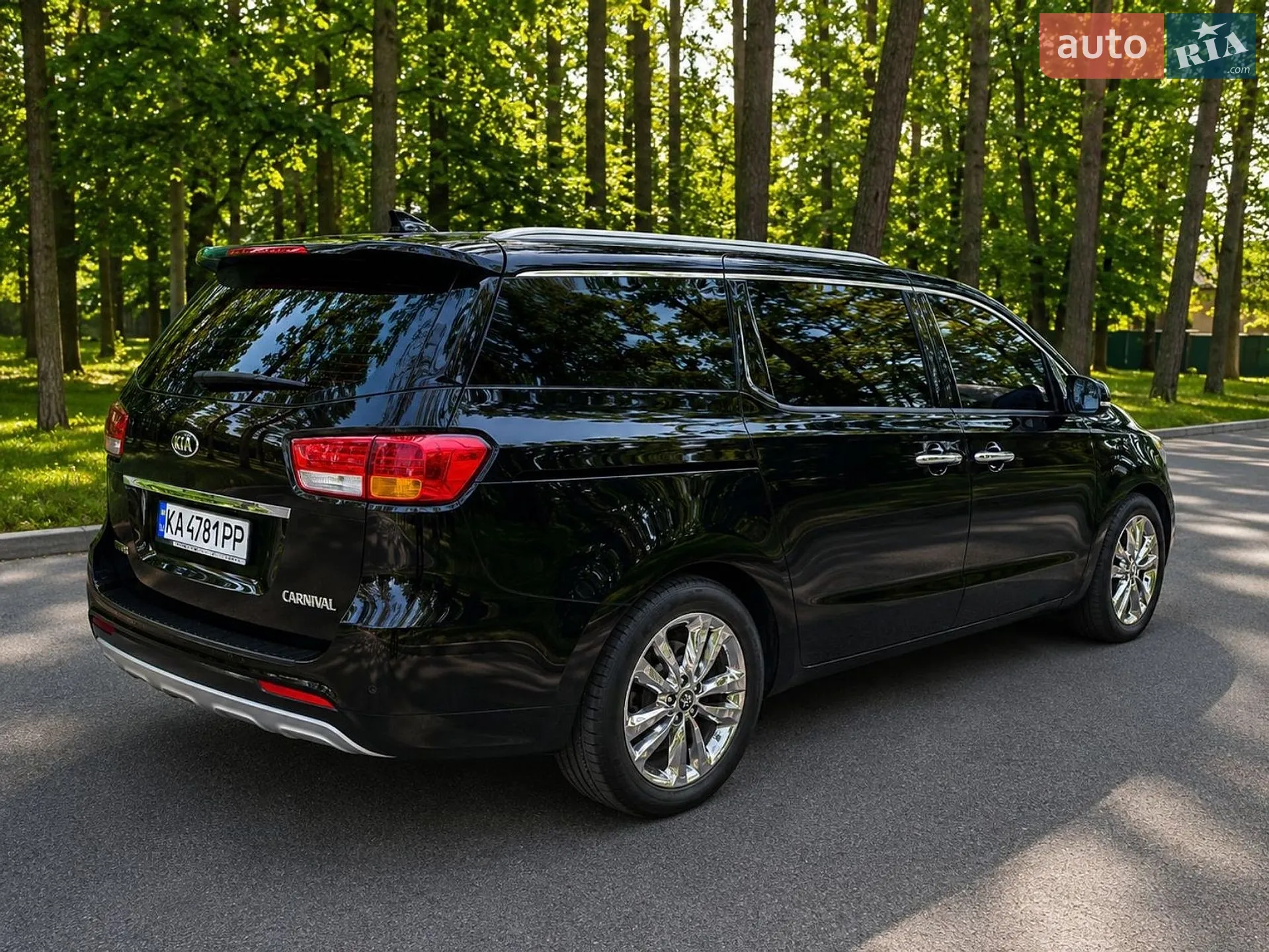 2014 Kia Carnival - мініатюра 6