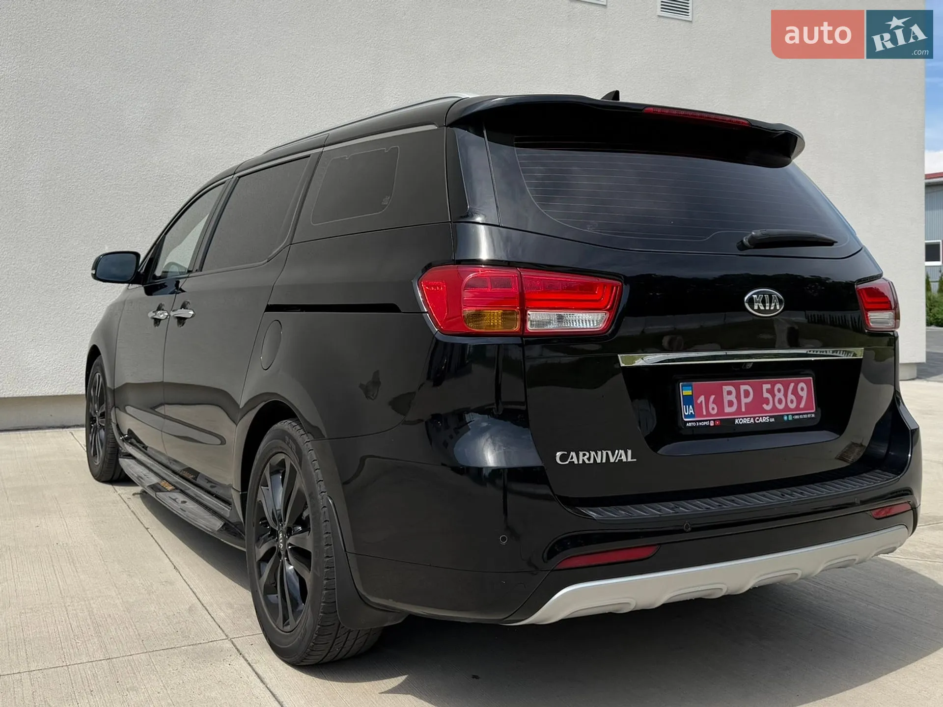 2017 Kia Carnival - мініатюра 11