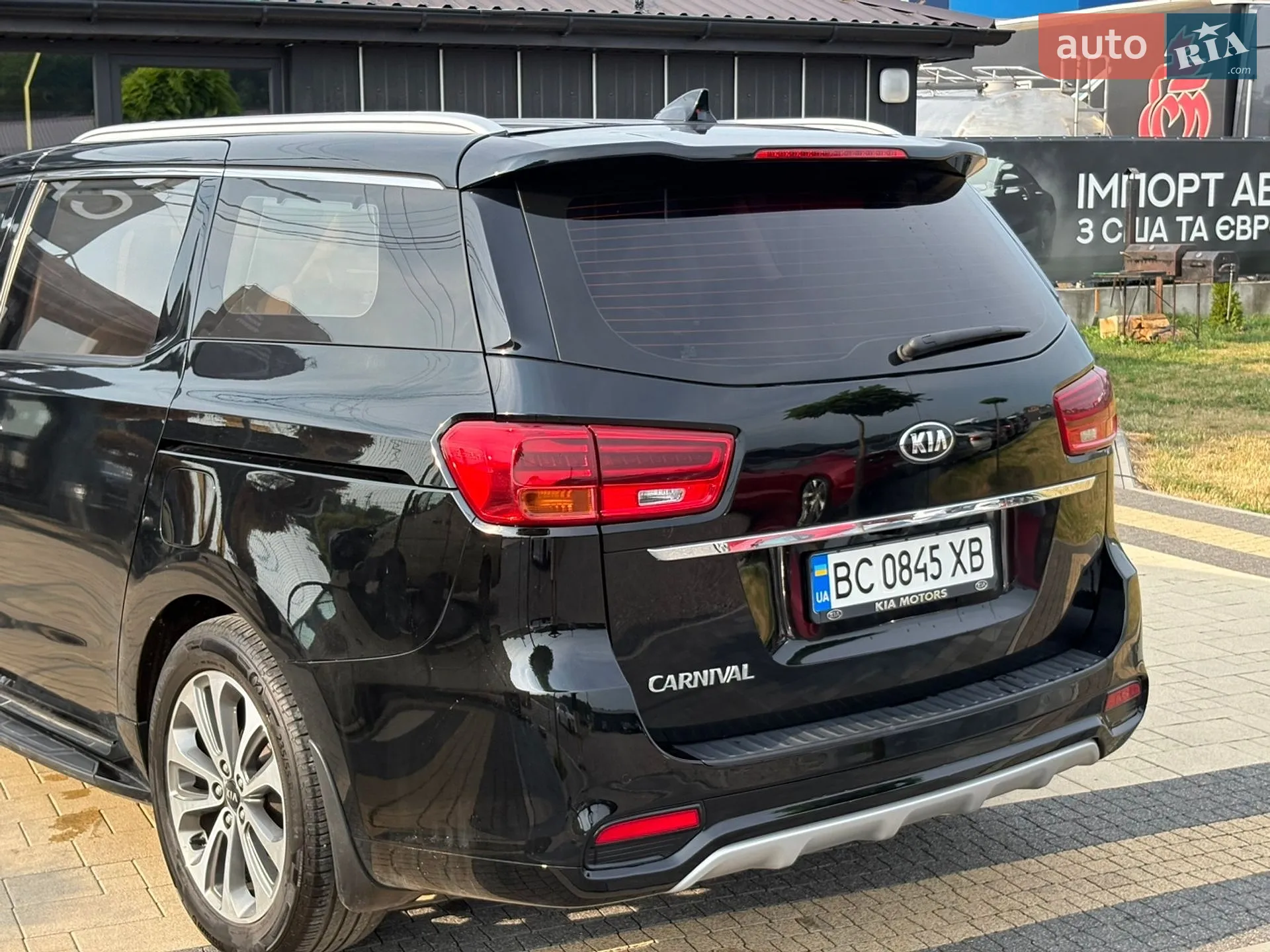 2019 Kia Carnival - мініатюра 11