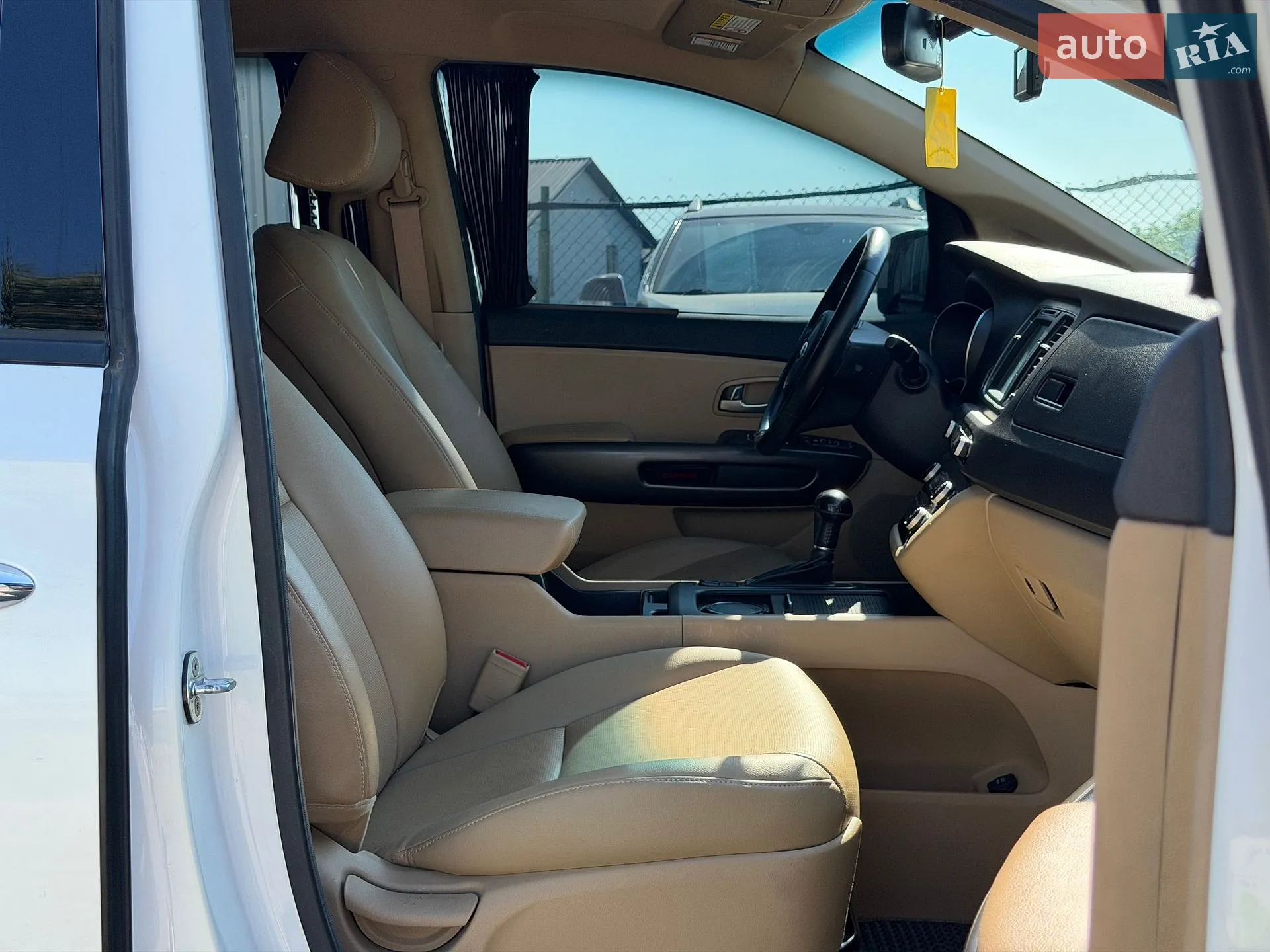 2014 Kia Carnival - мініатюра 42