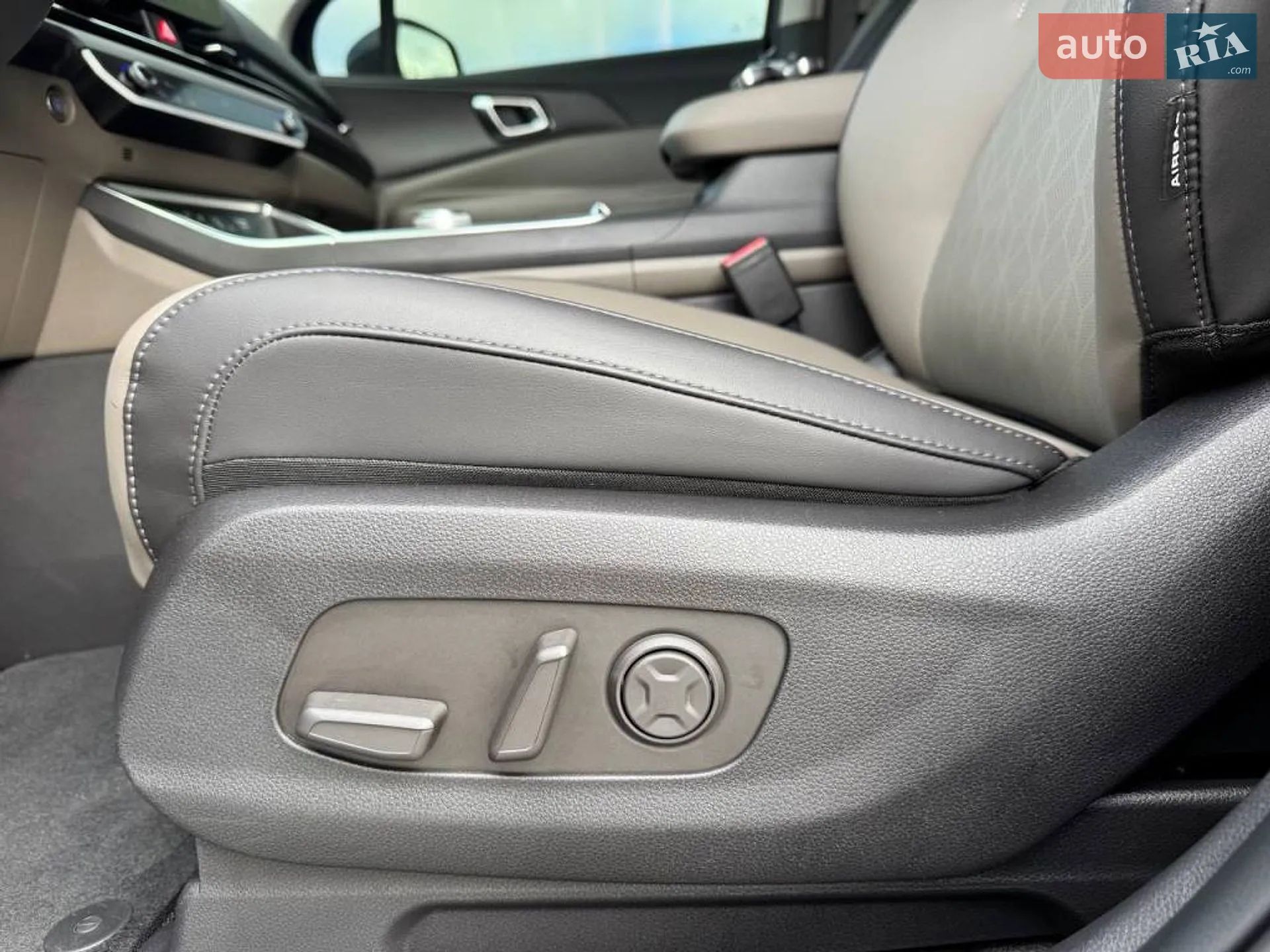 2024 Kia Carnival - мініатюра 23