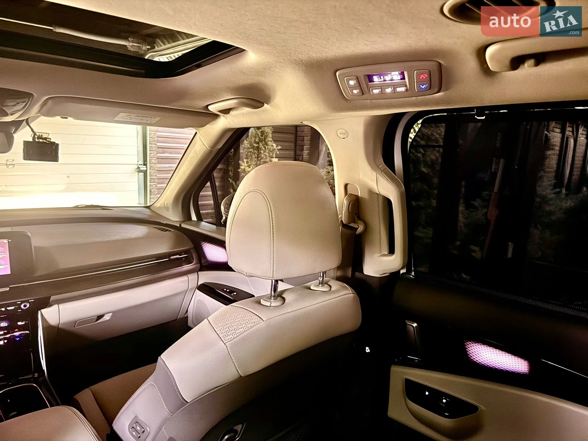 2021 Kia Carnival - мініатюра 36