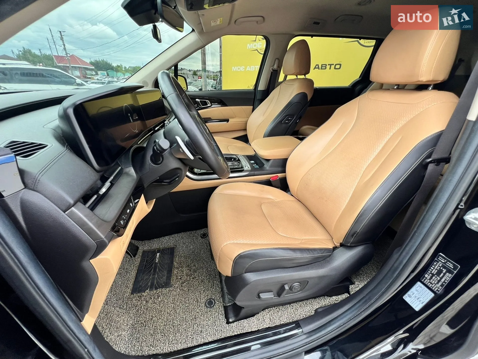 2021 Kia Carnival - мініатюра 12