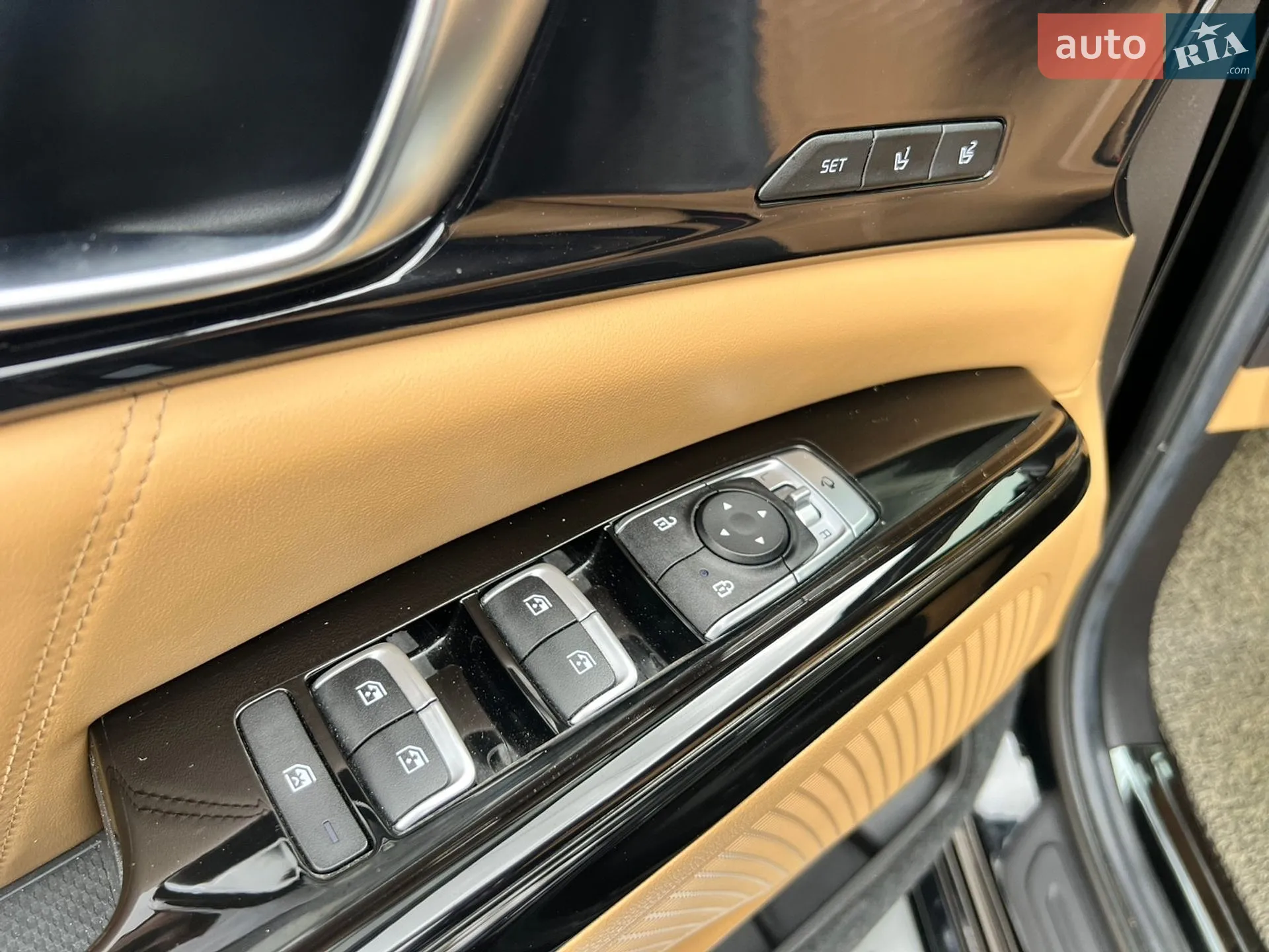 2021 Kia Carnival - мініатюра 17