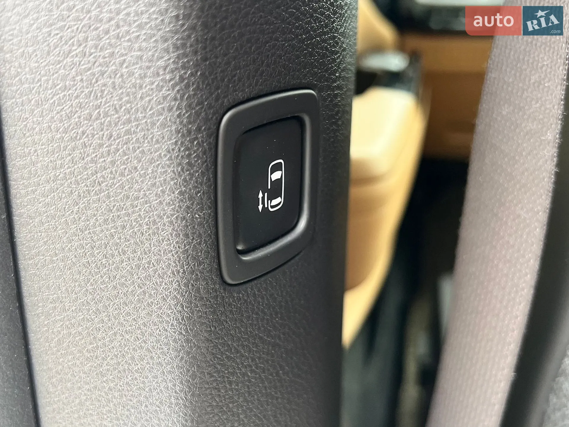 2021 Kia Carnival - мініатюра 31
