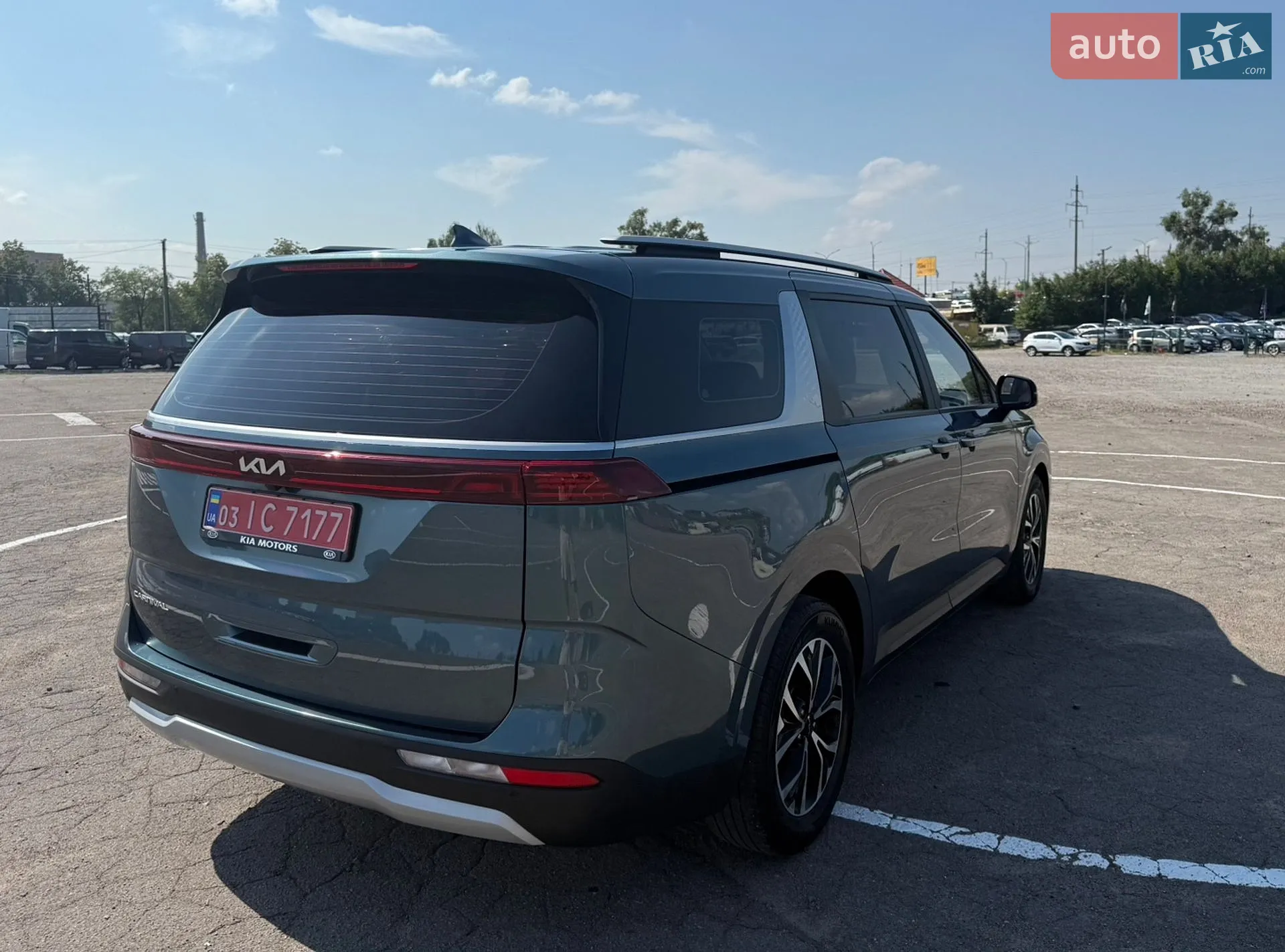 2022 Kia Carnival - мініатюра 5