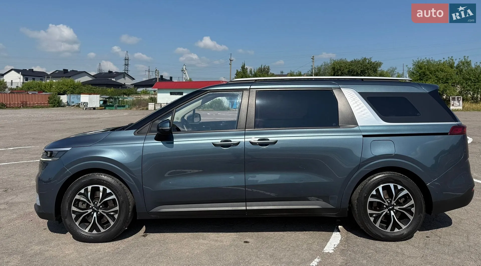 2022 Kia Carnival - мініатюра 8