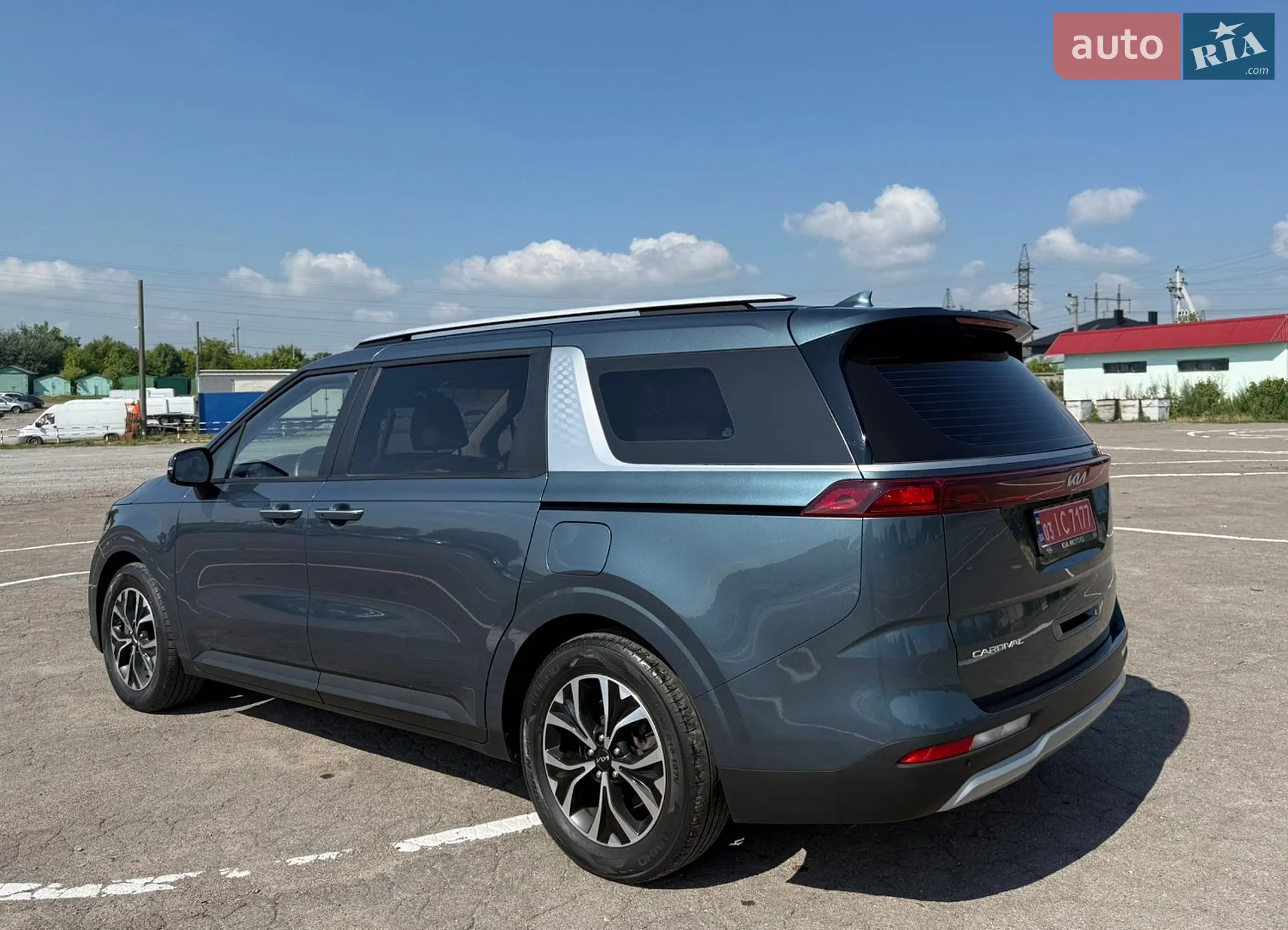 2022 Kia Carnival - мініатюра 15