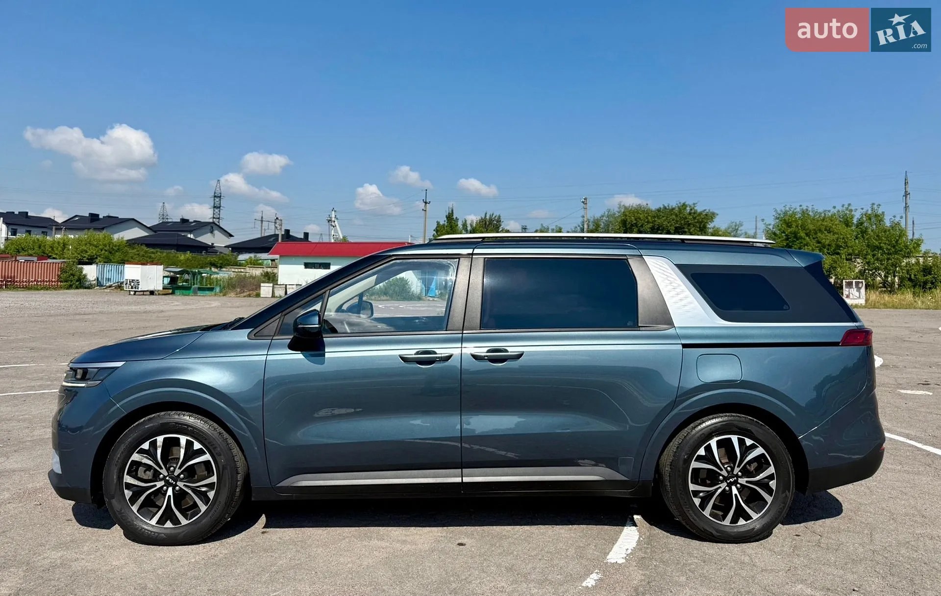 2022 Kia Carnival - мініатюра 16