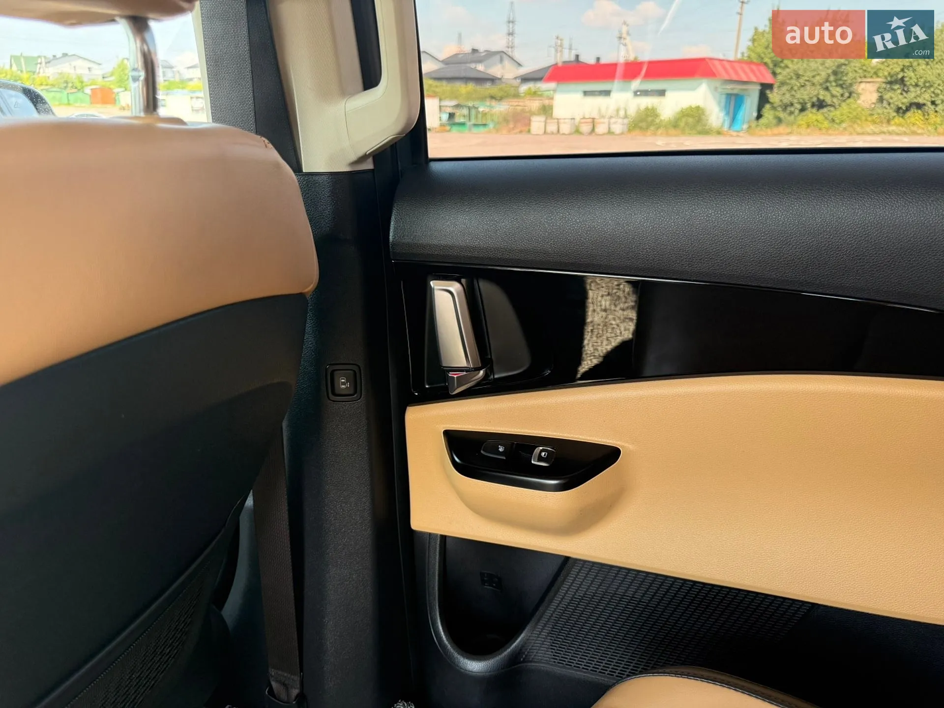 2022 Kia Carnival - мініатюра 33