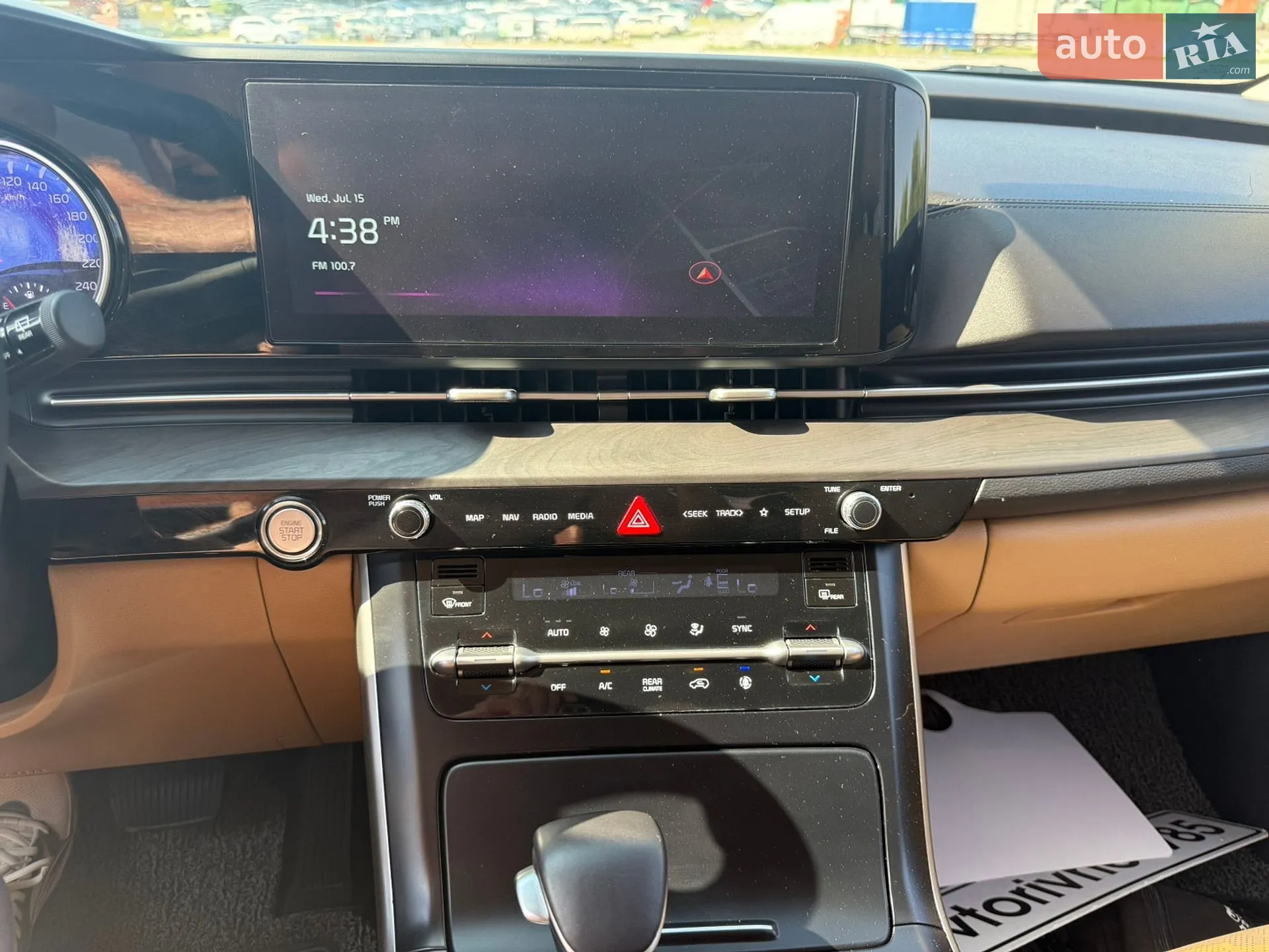 2022 Kia Carnival - мініатюра 41