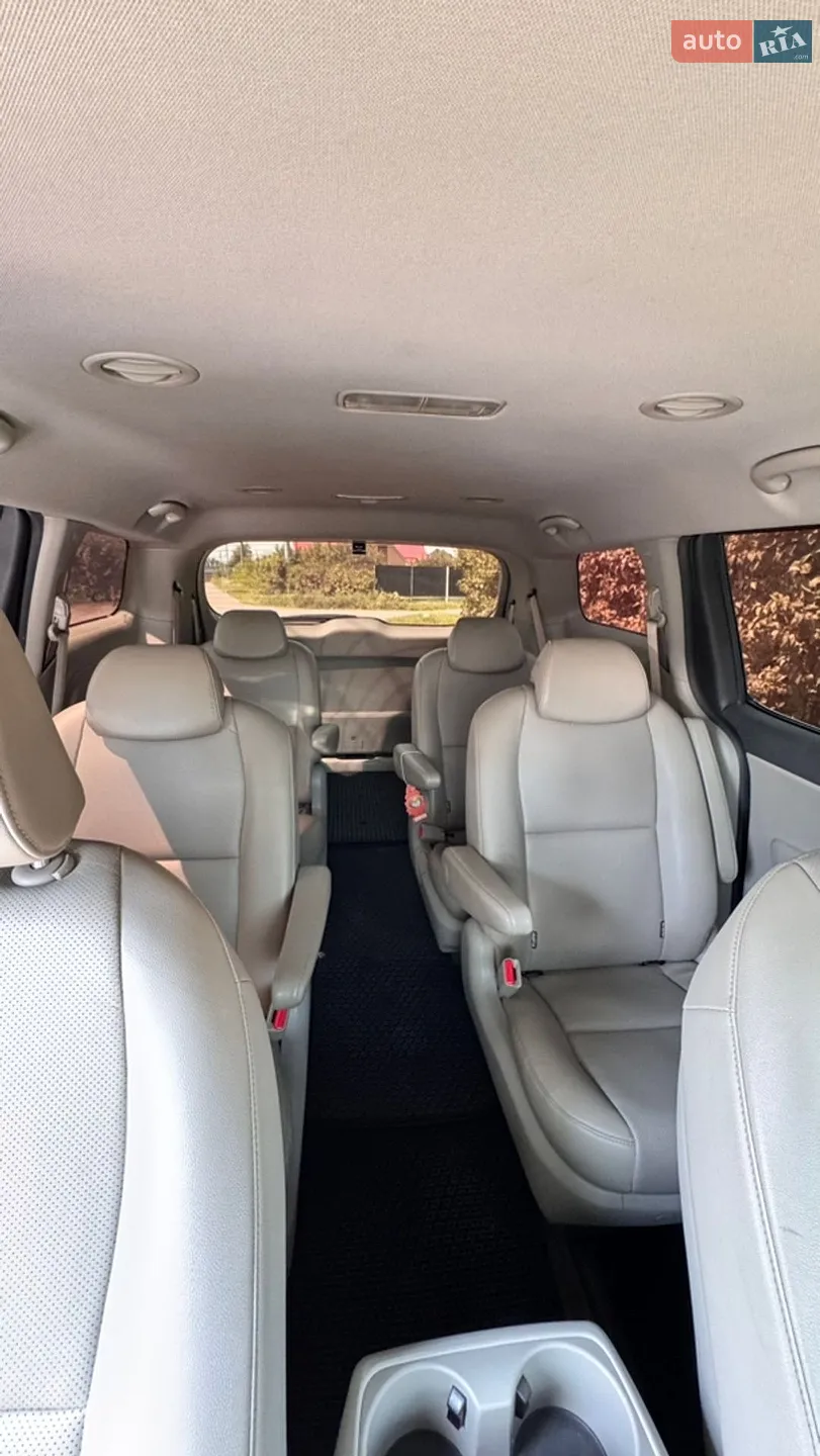 2016 Kia Carnival - мініатюра 17
