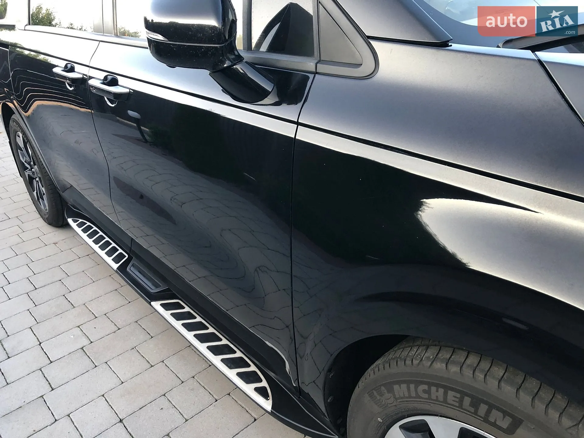 2020 Kia Carnival - мініатюра 3