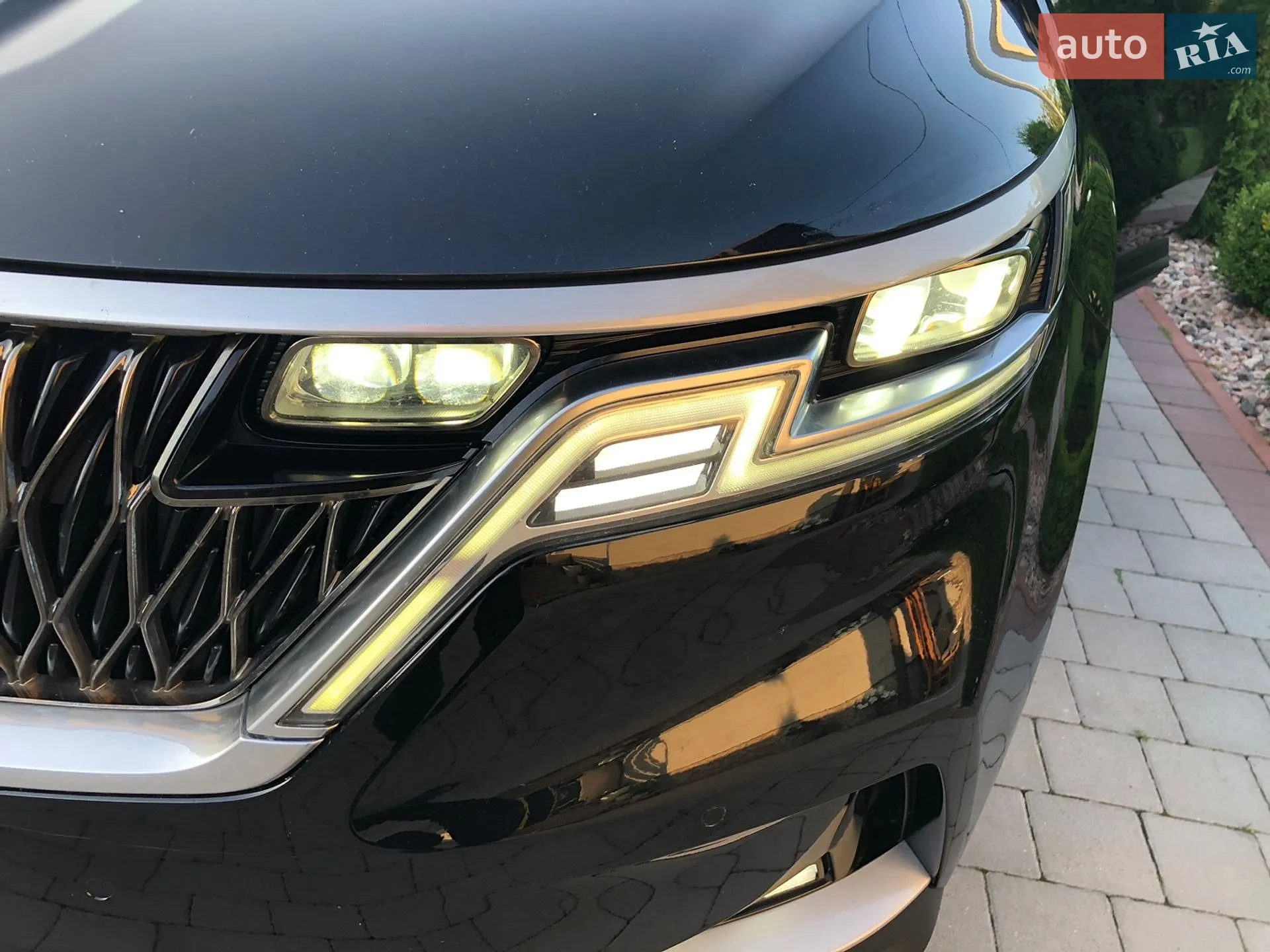2020 Kia Carnival - мініатюра 21