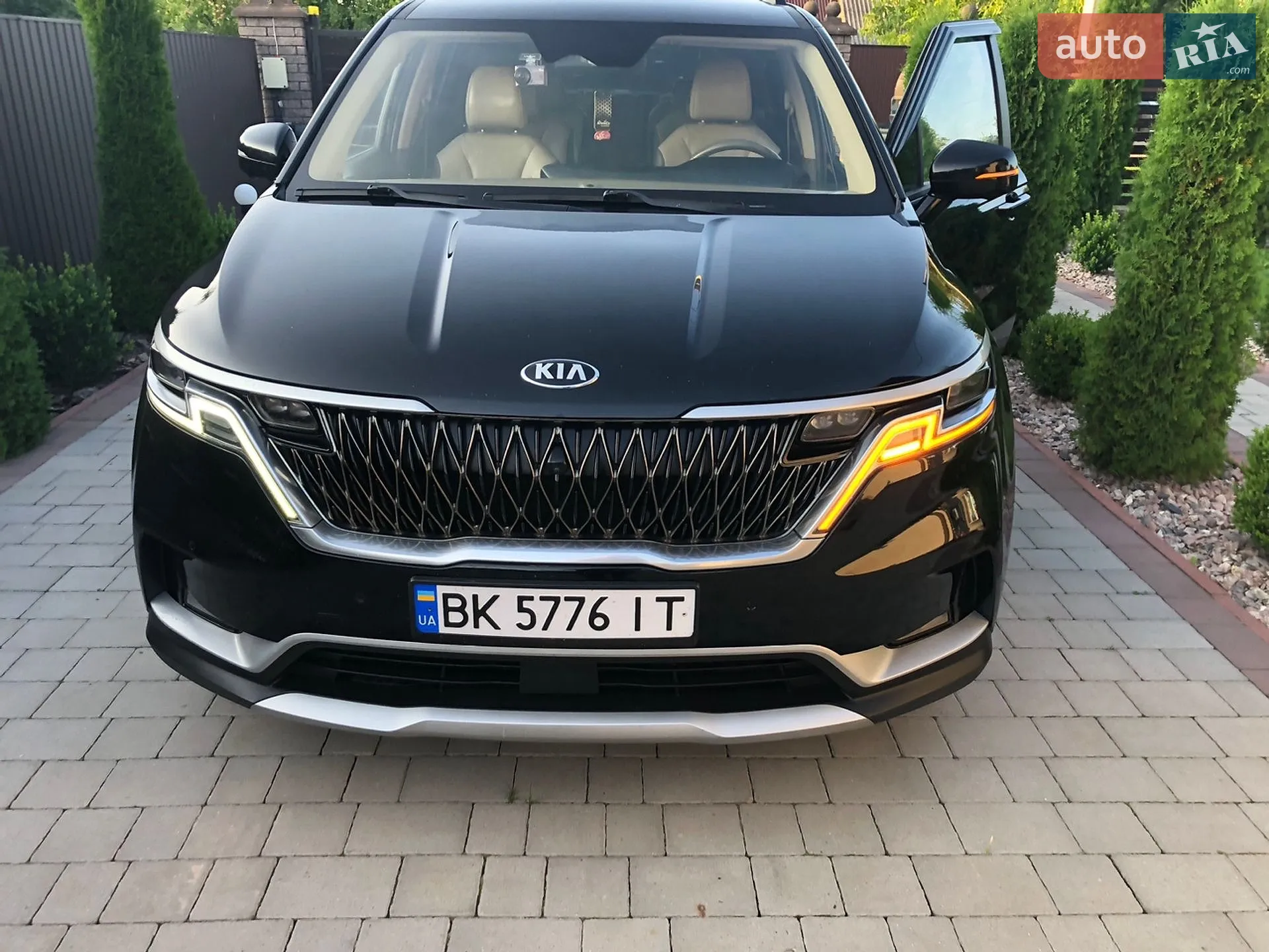 2020 Kia Carnival - мініатюра 24