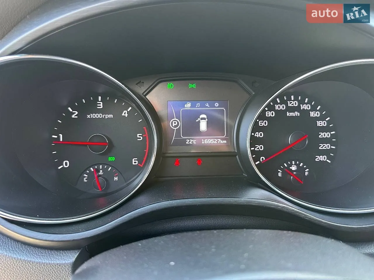 2015 Kia Carnival - мініатюра 13