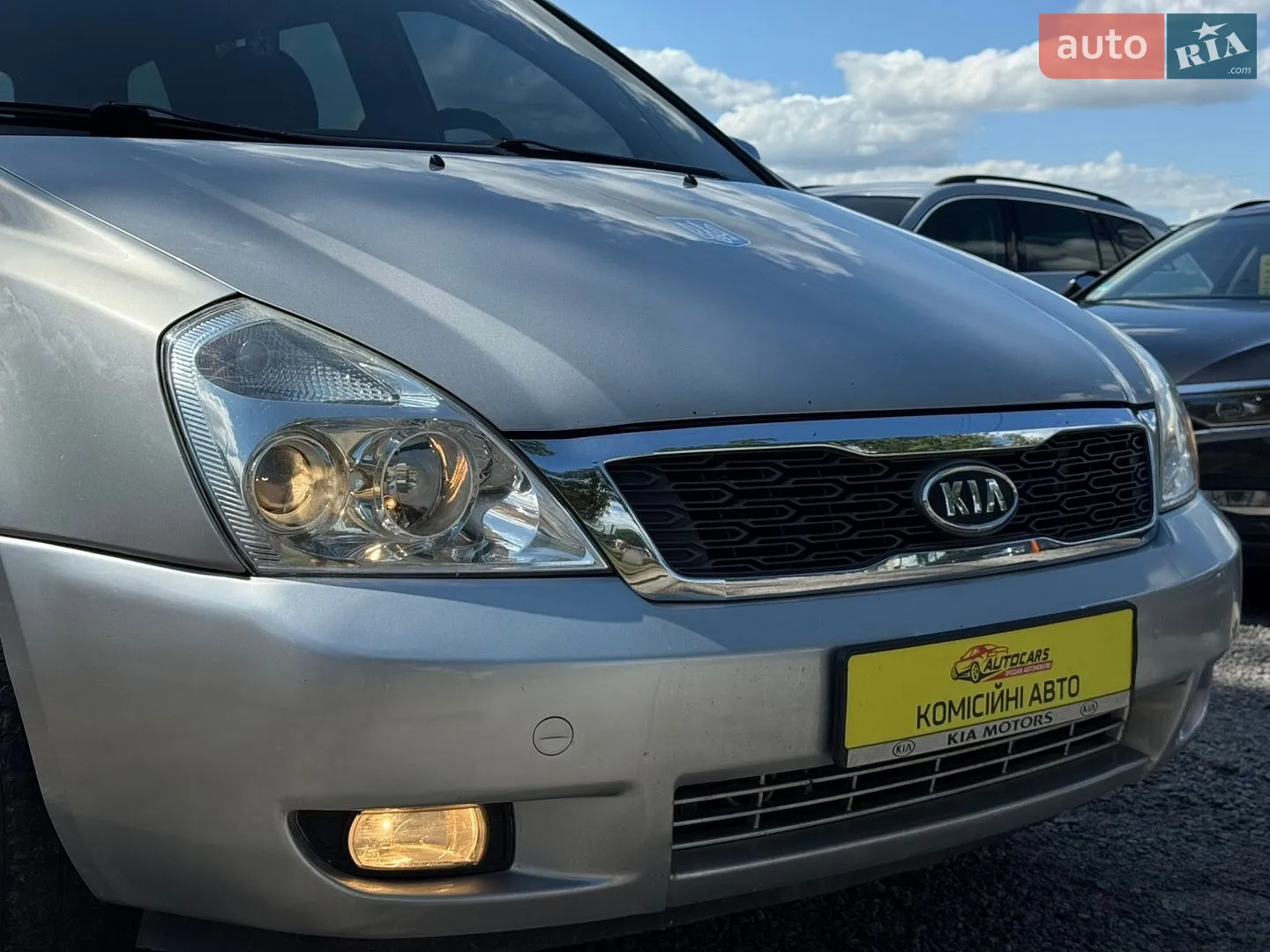 2011 Kia Carnival - мініатюра 9