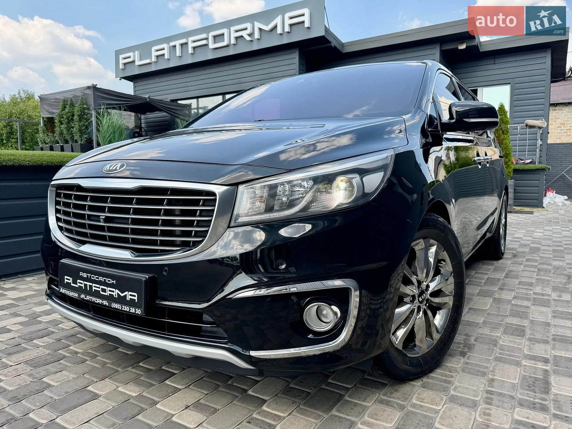 2014 Kia Carnival - мініатюра 5