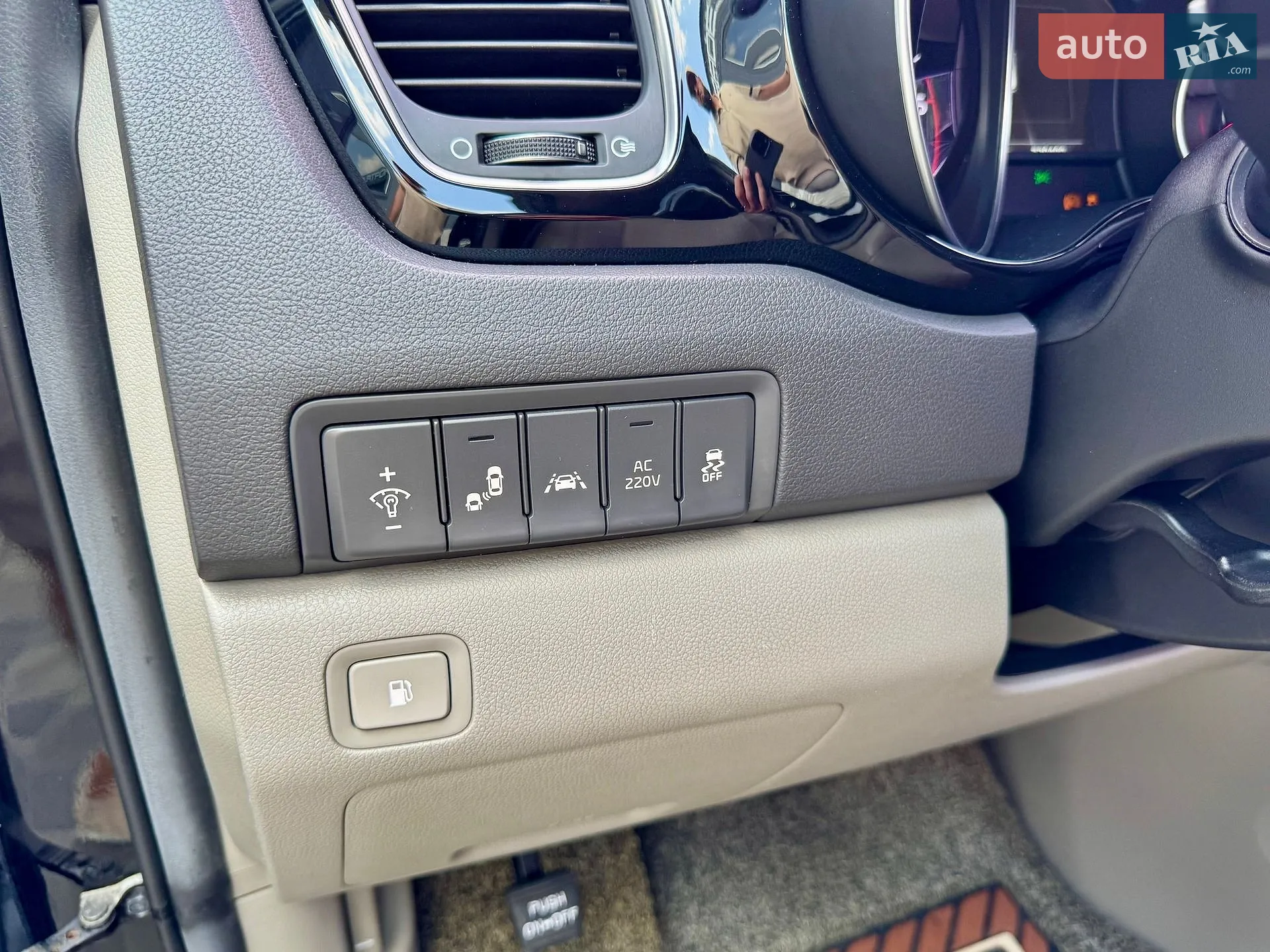 2014 Kia Carnival - мініатюра 17