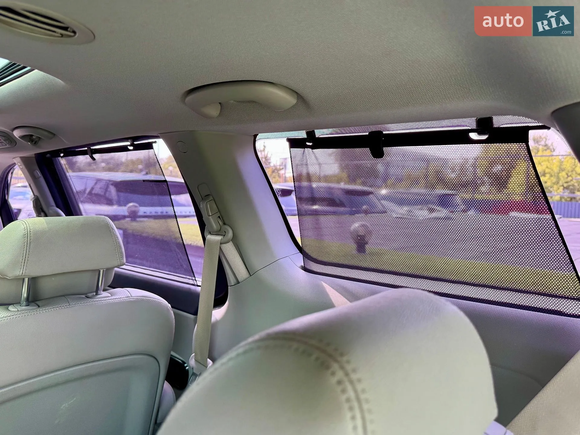 2014 Kia Carnival - мініатюра 36