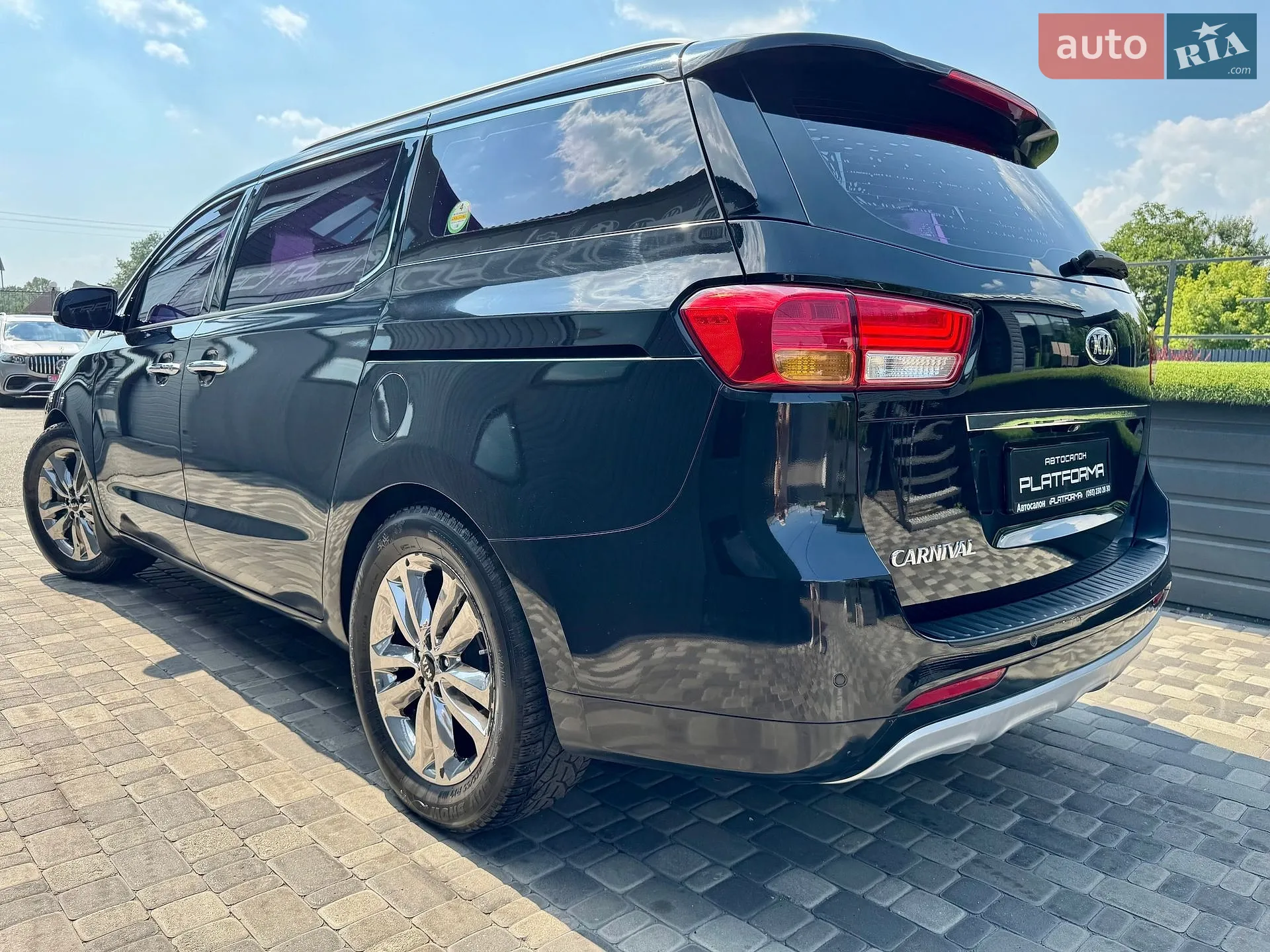 2014 Kia Carnival - мініатюра 76