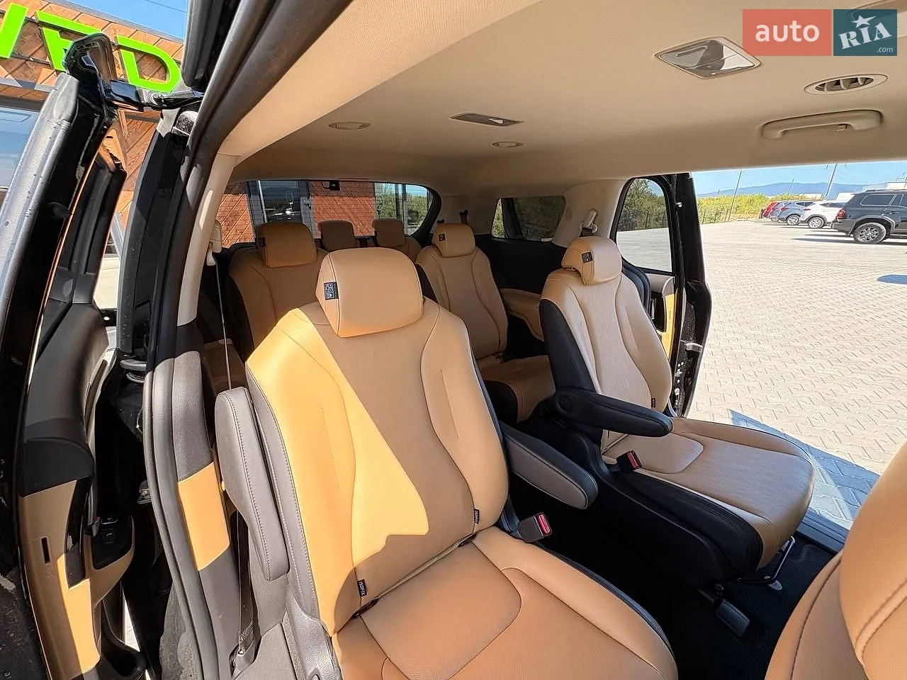 2021 Kia Carnival - мініатюра 13