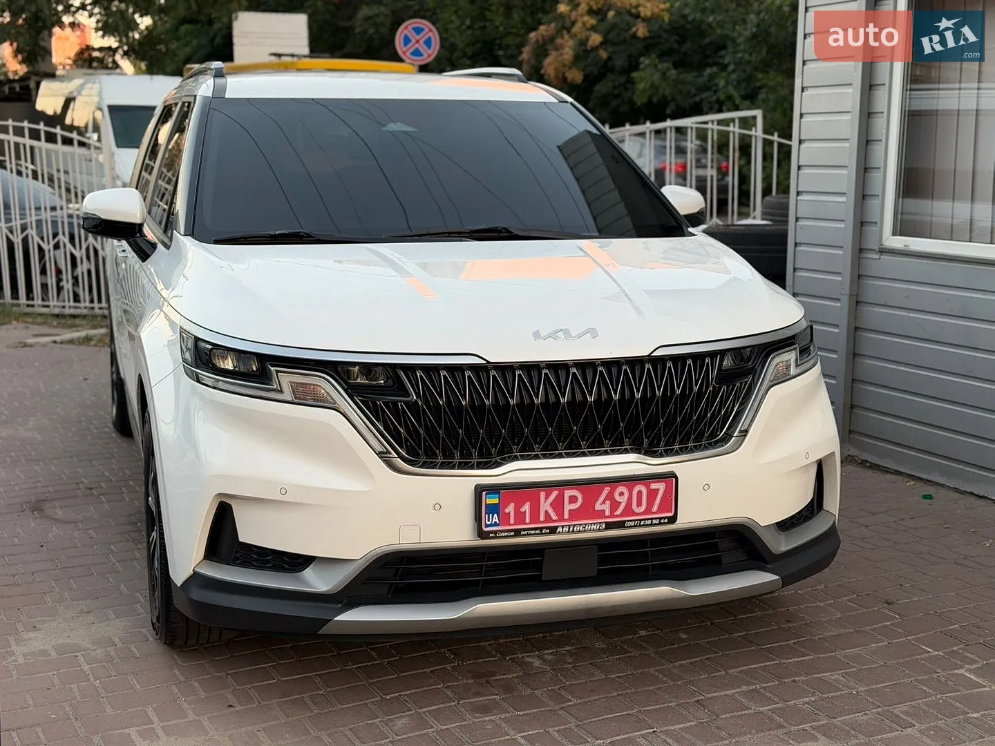 2021 Kia Carnival - мініатюра 3